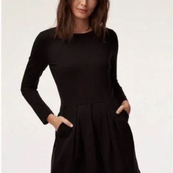 ARITZIA Fit and Flare black dress Size XXS long sleeve - Picture 2 of 5